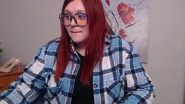 Alisawoods  online show from 03-31-26, 12:29