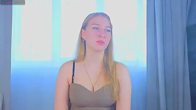 LorettaGladman online show from 09-27-25, 04:07