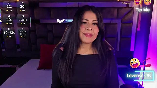 Aniajoness  online show from 04-07-26, 03:19