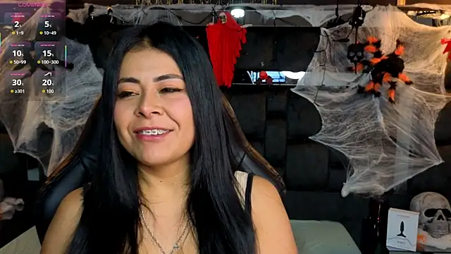 Aniajoness  online show from 11-02-25, 04:17