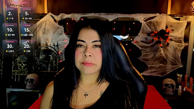 Snapshot of Aniajoness_ chatting on 10-15-25, 04:00 Aniajoness online show from 10-15-25, 04:00