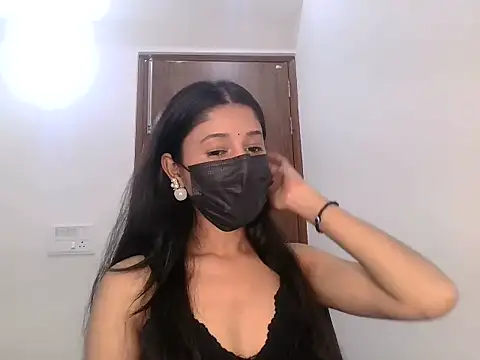 Snapshot of GUDIYA_BAB chatting on 02-05-26, 05:58 GUDIYA BAB online show from 02-05-26, 05:58