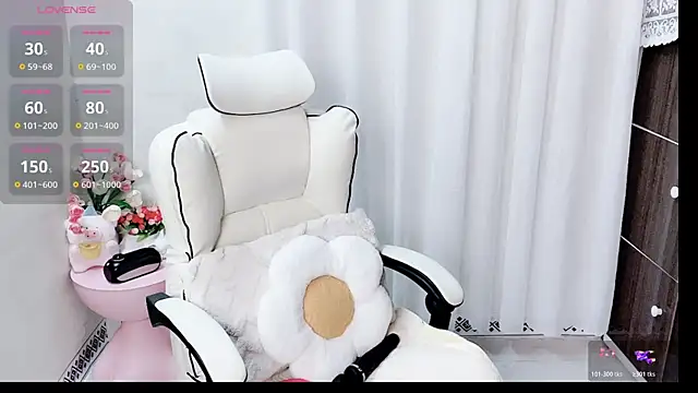 phuongnhi  online show from 03-29-26, 06:26