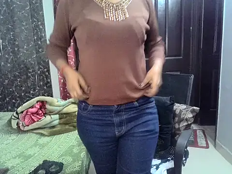 Meri Cutie Pie online show from 11-29-25, 06:19