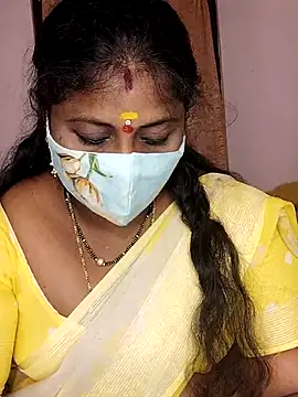 Snapshot of telugu_Geetha30 chatting on 09-21-25, 06:51 telugu Geetha30 online show from 09-21-25, 06:51