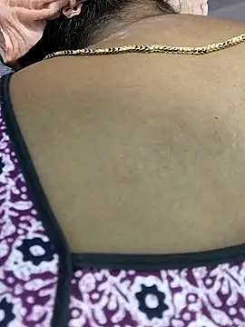 Snapshot of telugu_Geetha30 chatting on 09-15-25, 04:13 telugu Geetha30 online show from 09-15-25, 04:13