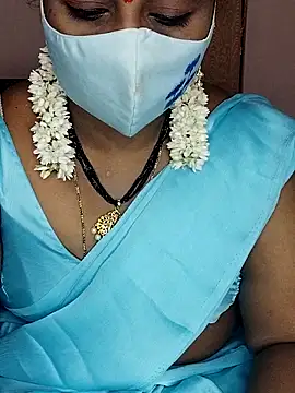 Snapshot of telugu_Geetha30 chatting on 09-17-25, 04:14 telugu Geetha30 online show from 09-17-25, 04:14