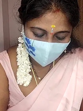 Snapshot of telugu_Geetha30 chatting on 10-13-25, 07:43 telugu Geetha30 online show from 10-13-25, 07:43