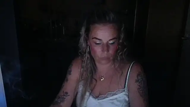 Mrs-Aurora online show from 05-09-26, 09:40
