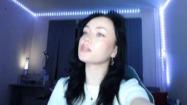 cutefrendlyuser online show from 04-13-26, 06:45