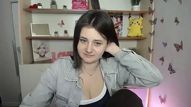 Snapshot of Katrin_kiss_ chatting on 06-08-26, 11:55 Katrin kiss online show from 06-08-26, 11:55