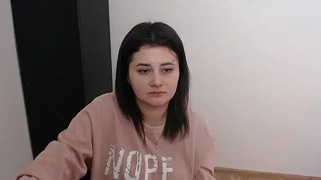 Snapshot of Katrin_kiss_ chatting on 10-10-25, 12:28 Katrin kiss  online show from 10-10-25, 12:28