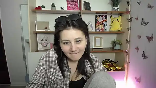 Katrin kiss  online show from 05-23-26, 12:15