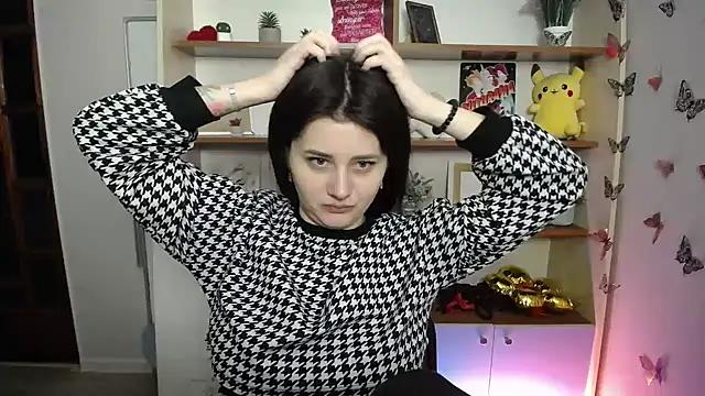 Katrin kiss  online show from 05-10-26, 12:42