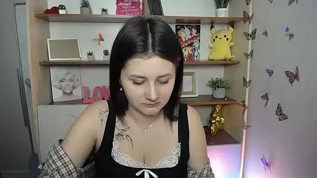 Snapshot of Katrin_kiss_ chatting on 06-23-26, 11:52 Katrin kiss online show from 06-23-26, 11:52