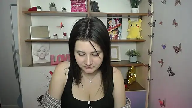 Snapshot of Katrin_kiss_ chatting on 06-24-26, 10:58 Katrin kiss online show from 06-24-26, 10:58