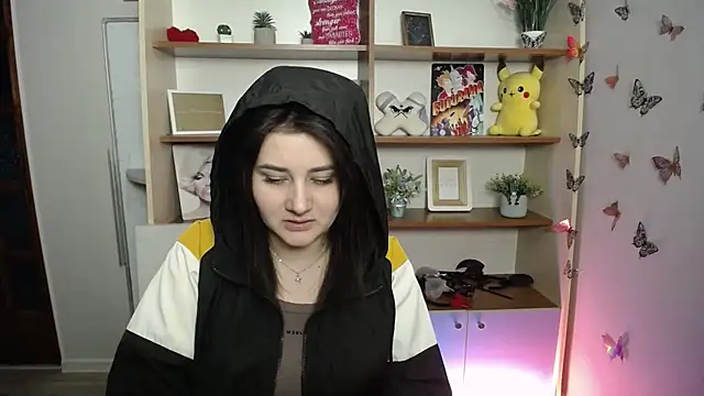 Katrin kiss  online show from 04-29-26, 12:20
