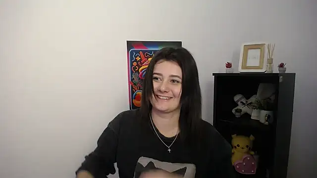 Snapshot of Katrin_kiss_ chatting on 10-17-25, 12:29 Katrin kiss  online show from 10-17-25, 12:29