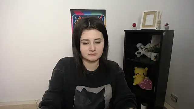 Snapshot of Katrin_kiss_ chatting on 10-11-25, 12:17 Katrin kiss  online show from 10-11-25, 12:17