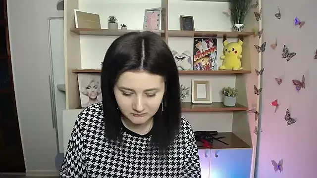 Katrin kiss  online show from 04-16-26, 12:17