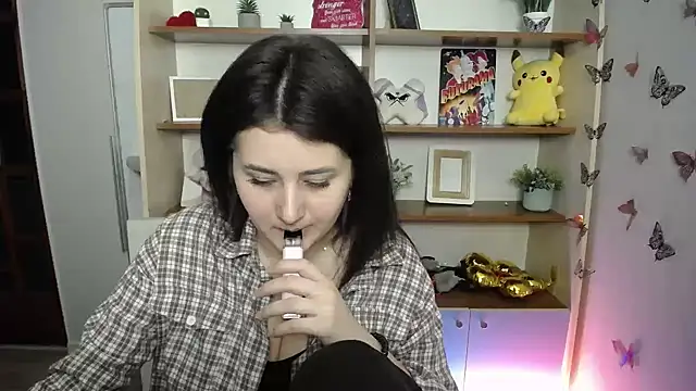 Katrin kiss  online show from 05-07-26, 12:08