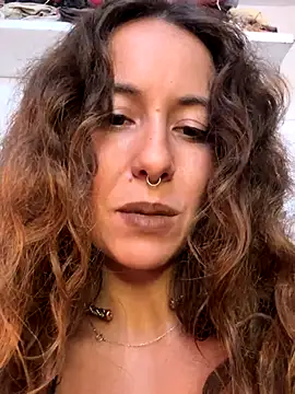 Griegadelfuego online show from 11-27-25, 04:18