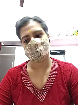 Snapshot of Tamil-Meenu12 chatting on 04-25-26, 05:43 Tamil-Meenu12 online show from 04-25-26, 05:43
