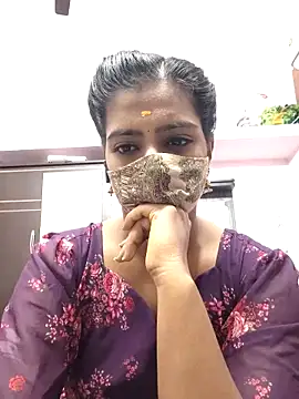 Snapshot of Tamil-Meenu12 chatting on 05-08-26, 03:43 Tamil-Meenu12 online show from 05-08-26, 03:43
