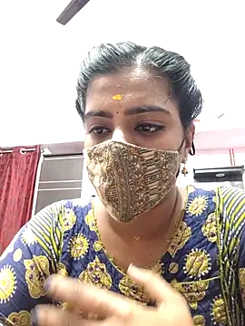 Tamil-Meenu12 online show from 10-22-25, 04:45