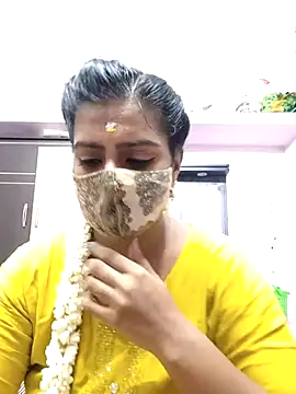Snapshot of Tamil-Meenu12 chatting on 05-06-26, 06:17 Tamil-Meenu12 online show from 05-06-26, 06:17