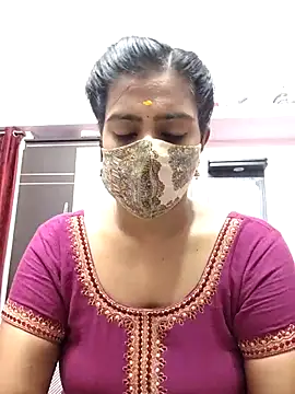 Snapshot of Tamil-Meenu12 chatting on 05-07-26, 06:28 Tamil-Meenu12 online show from 05-07-26, 06:28