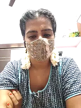 Tamil-Meenu12 online show from 03-06-26, 10:32