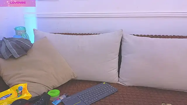 Daisy Price online show from 04-04-26, 10:33