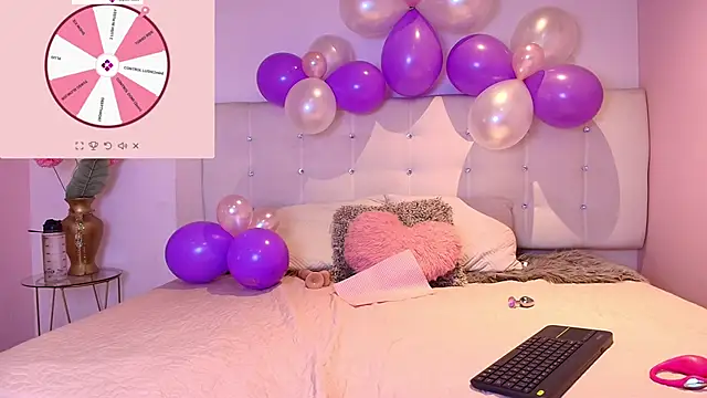 lilyth bloom online show from 11-07-25, 12:53