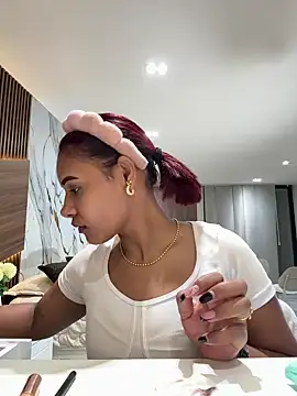 DollyBrowncc online show from 06-19-26, 02:28