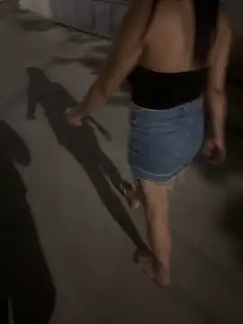 Snapshot of StreetPartyLive chatting on 09-10-25, 04:55 StreetPartyLive online show from 09-10-25, 04:55