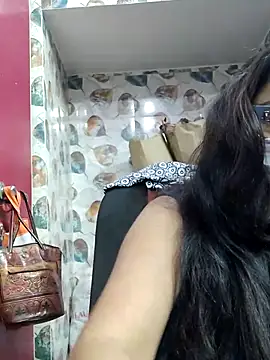 nisha 1110 online show from 12-16-25, 02:10