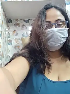 nisha 1110 online show from 12-19-25, 03:03