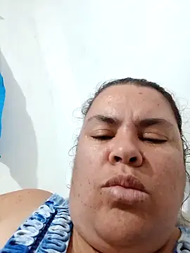 yaneth  online show from 11-18-25, 12:04