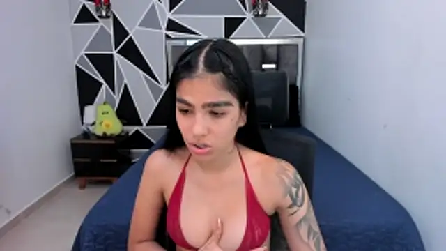 valeria-duarte online show from 04-22-26, 07:31