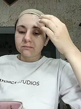 harimoon1 online show from 11-19-25, 11:38