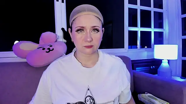 harimoon1 online show from 02-10-26, 03:05