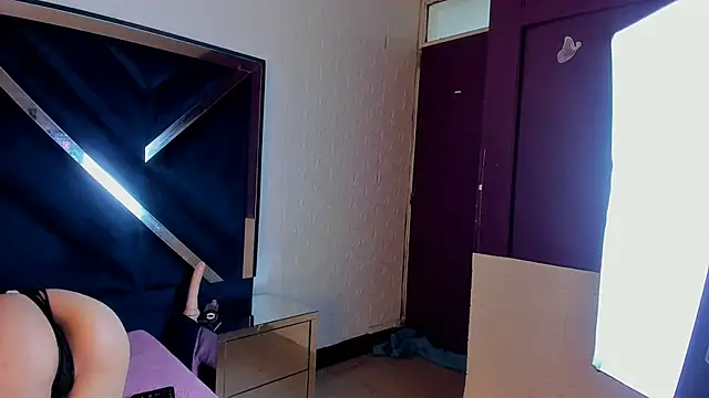 Afroditahh online show from 10-05-25, 02:41