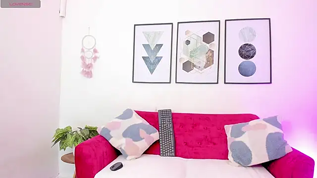 yunna7 online show from 12-01-25, 11:33