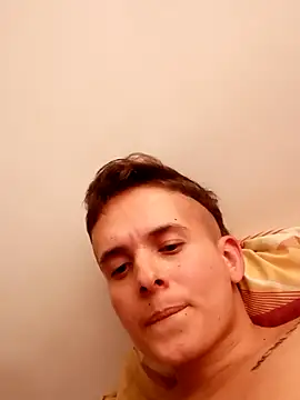 Jmgj912 online show from 05-01-26, 04:23