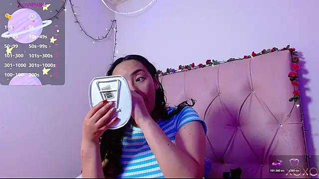 Snapshot of manumeow1 chatting on 12-16-25, 10:25 manumeow1 online show from 12-16-25, 10:25