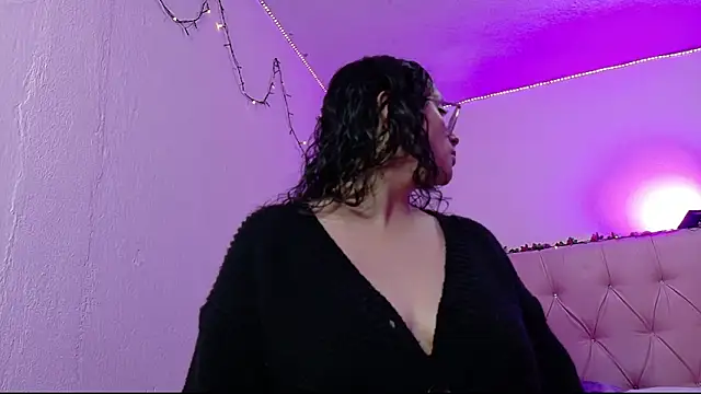 Snapshot of manumeow1 chatting on 02-14-26, 10:21 manumeow1 online show from 02-14-26, 10:21