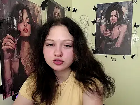 LadyAlice  online show from 09-15-25, 06:03