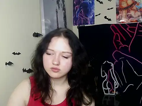 LadyAlice  online show from 12-04-25, 06:56