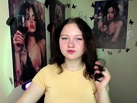 LadyAlice  online show from 09-29-25, 06:09